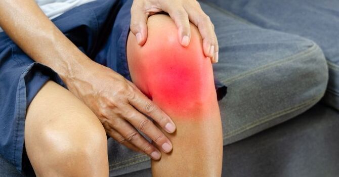 Can a Chiropractor Help with Knee Bursitis?